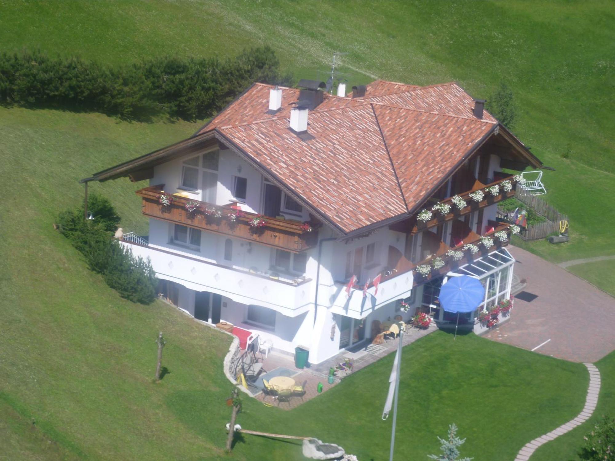 Hôtel Garni La Bercia à Selva di Val Gardena Extérieur photo