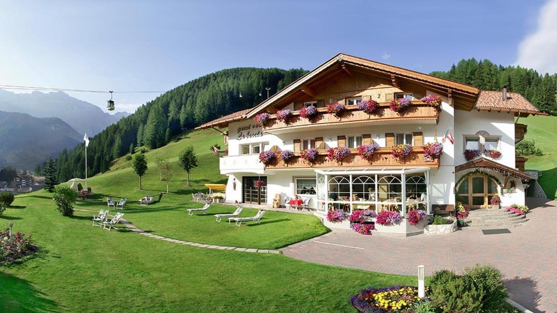 Hôtel Garni La Bercia à Selva di Val Gardena Extérieur photo